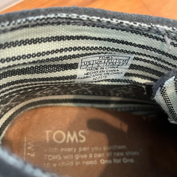 TOMS Suede Wedge Booties - Picture 7 of 8